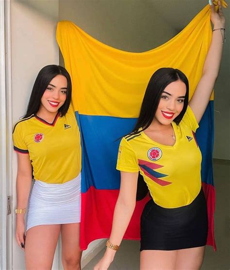 cuanto miden las gemelas abello